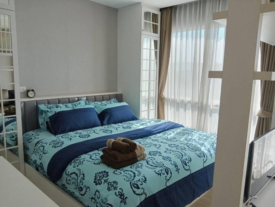 Fluffy Bed And Seaview @Bangsaen Apartment Exterior photo